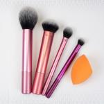 Professional Makeup Brush Set, Everyday Essentials Real Techniques Blush, Foundation.