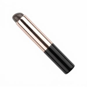 Lipstick Brush Silicone Lip Brush with Cover Lipstick Makeup Brushes Women(Black)1 Piece