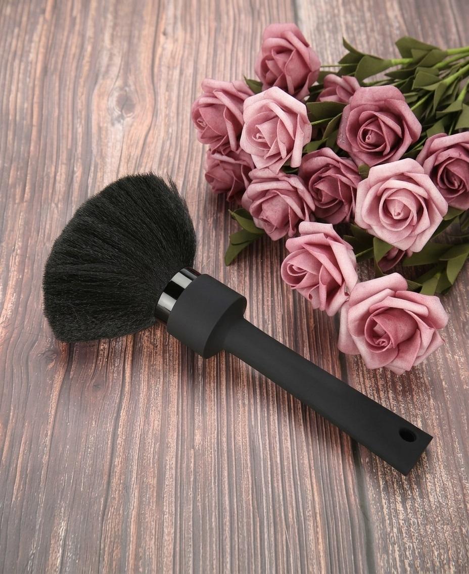 brush-suter-011-2.jpg