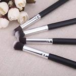 4 pcs Makeup Cosmetic Tool Eye Shadow Foundation Blending Brush