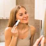 4 in 1 Portable Travel Blending Powder Foundation Brush. 1 Pcs