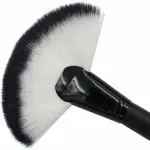 Ocean Beauty Soft Bristles Fan Brush Pack of 1
