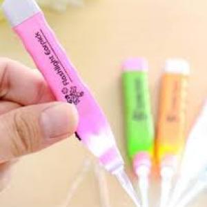 LED Flashlight Earpick for Ear wax remover and cleaner, Multicolour