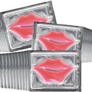 strawberry Moisturizing Collagen Lip Mask sheet 1 Pcs