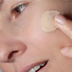 Ocean Beauty Professional Waterproof Color Changing Foundation (Pack of 1)