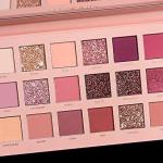 Rose Gold 18 color Eyeshadow Palette (Pack of 1)