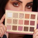 15 Color Fantasy Eyeshadow Palette(Pack of 1).