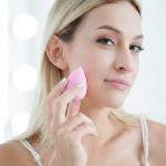 Makeup Application with the Coke Makeup Sponge 7-Piece Puff Set