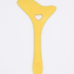 Silicone Eyeliner Aid, Makeup Eyeliner Eyelash Tool (Pack of 1). Yellow